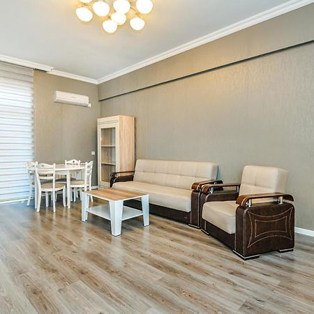 Luxury 2 Room Apartment In The Center Baky Esterno foto