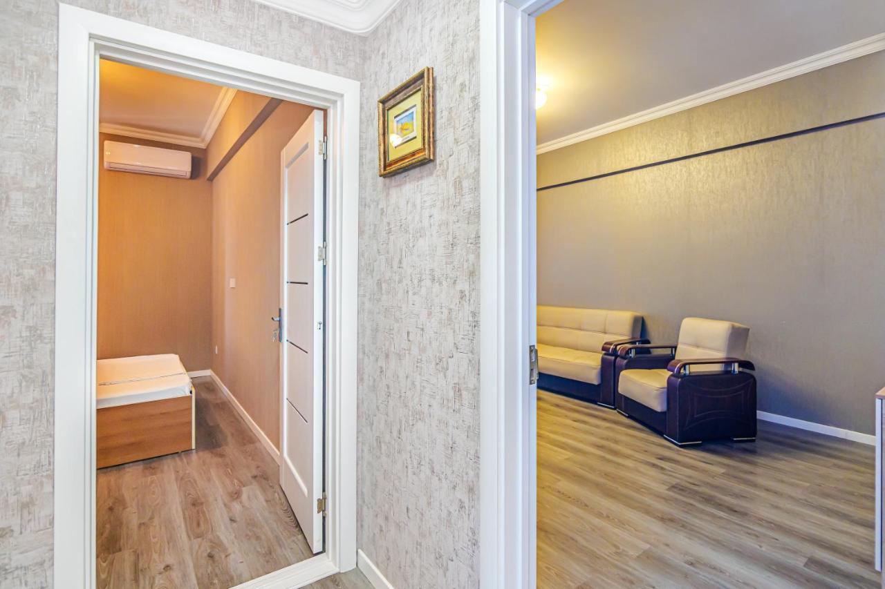 Luxury 2 Room Apartment In The Center Baky Esterno foto