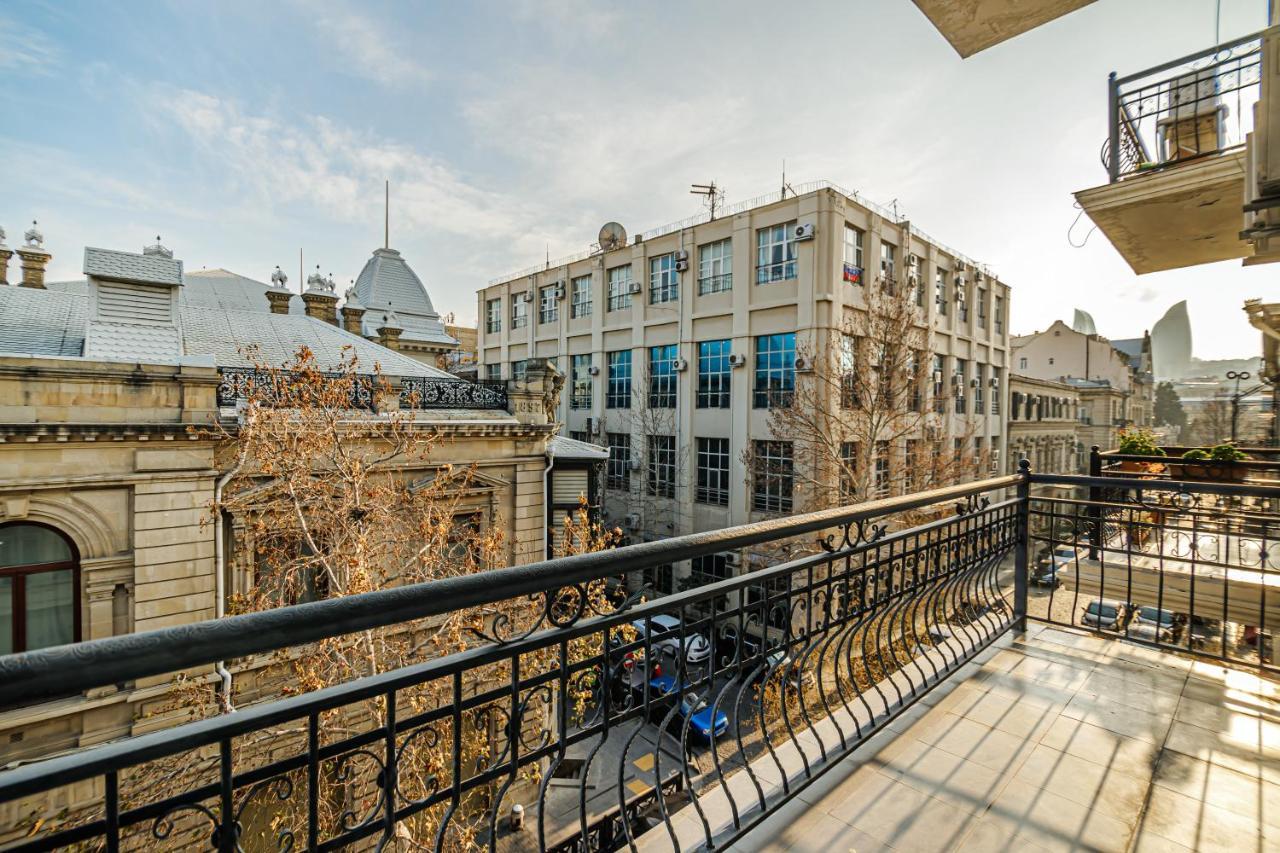 Luxury 2 Room Apartment In The Center Baky Esterno foto